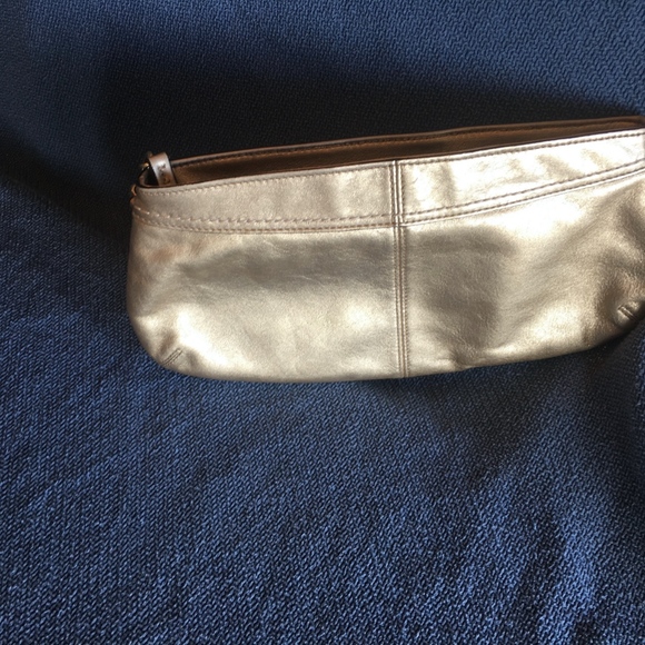 Coach purse!  Golden color - Picture 4 of 6